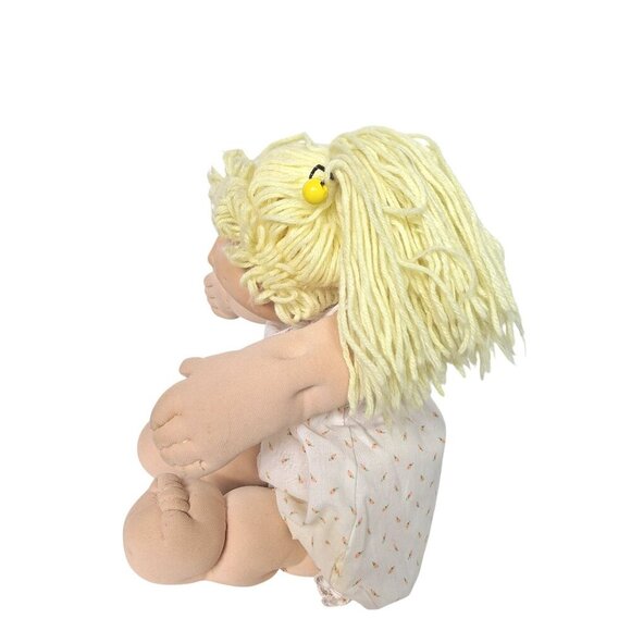 Vintage 1982 Cabbage Patch Kid Doll Xavier Roberts Signed 18 Inch - Picture 5 of 7